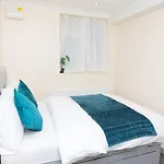 Evergreen Apartments-Flat 7, London